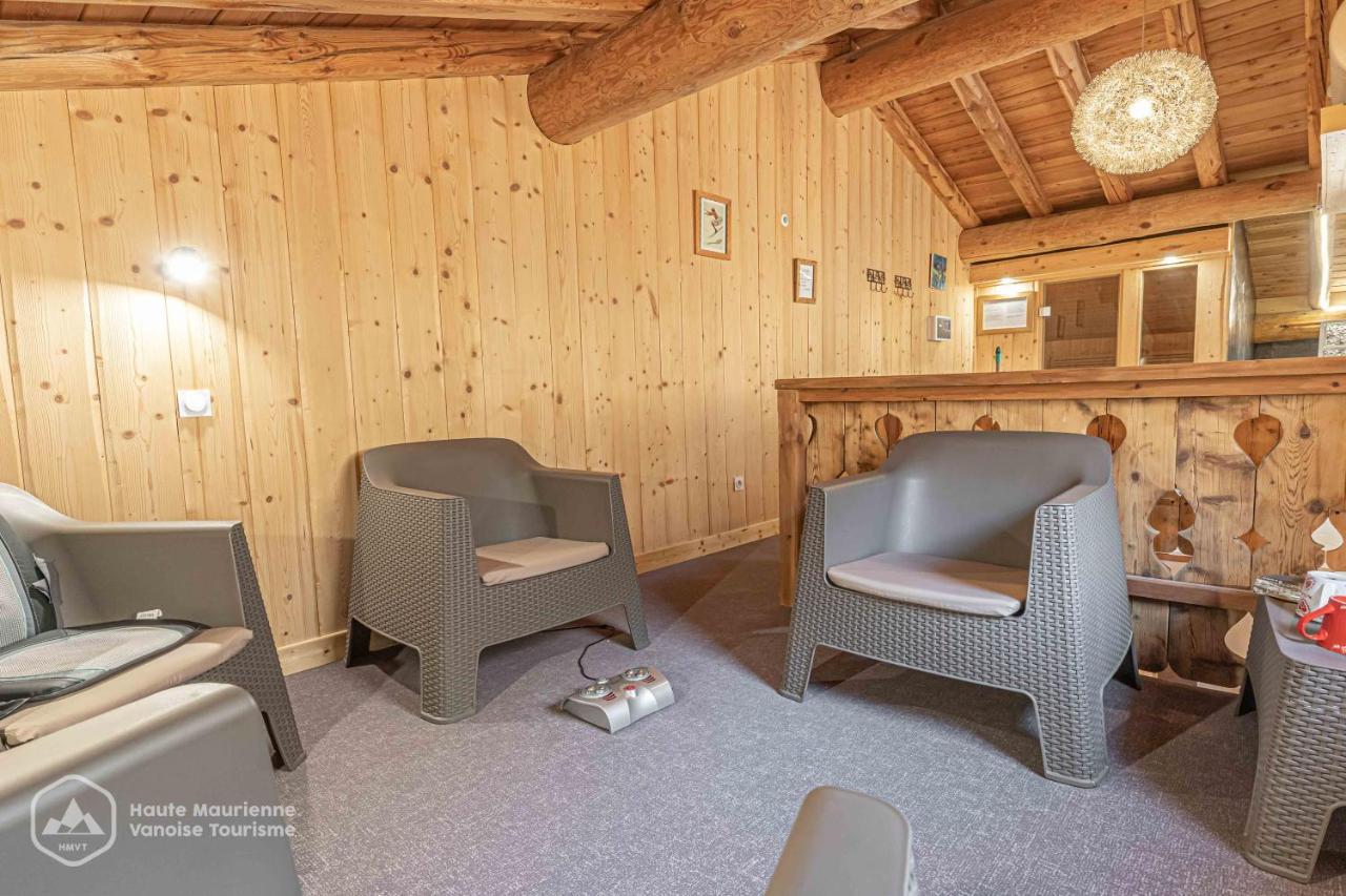 Chalet Le Bois Joli บอนเนวัล-ซัวร์-อาร์ค ภายนอก รูปภาพ